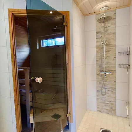 Himos Aurinkopaikka 3 公寓