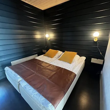 Himos Aurinkopaikka 3 公寓